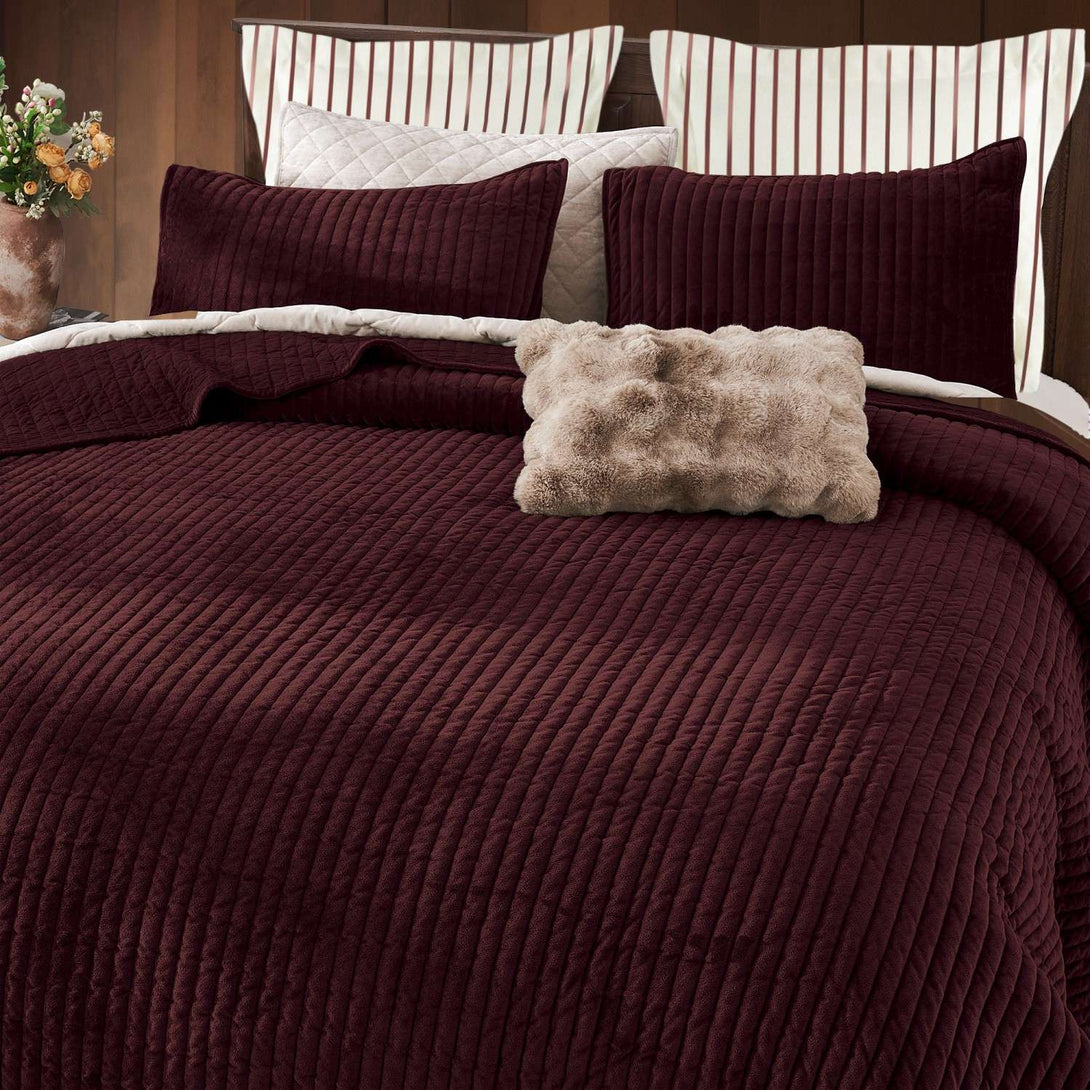 Wonderful 3-Piece Velvet Modern Stripe Quilt Set-Burgundy-Full/Queen-