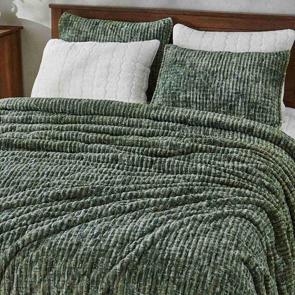 Wonderful Ultra-Soft Green Quilt